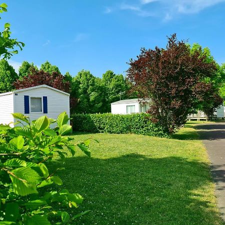 Resort & Camping - Val De Braye Bessé-sur-Braye 외부 사진